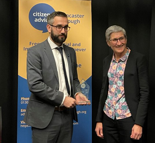 AGM-detb-award_crop2